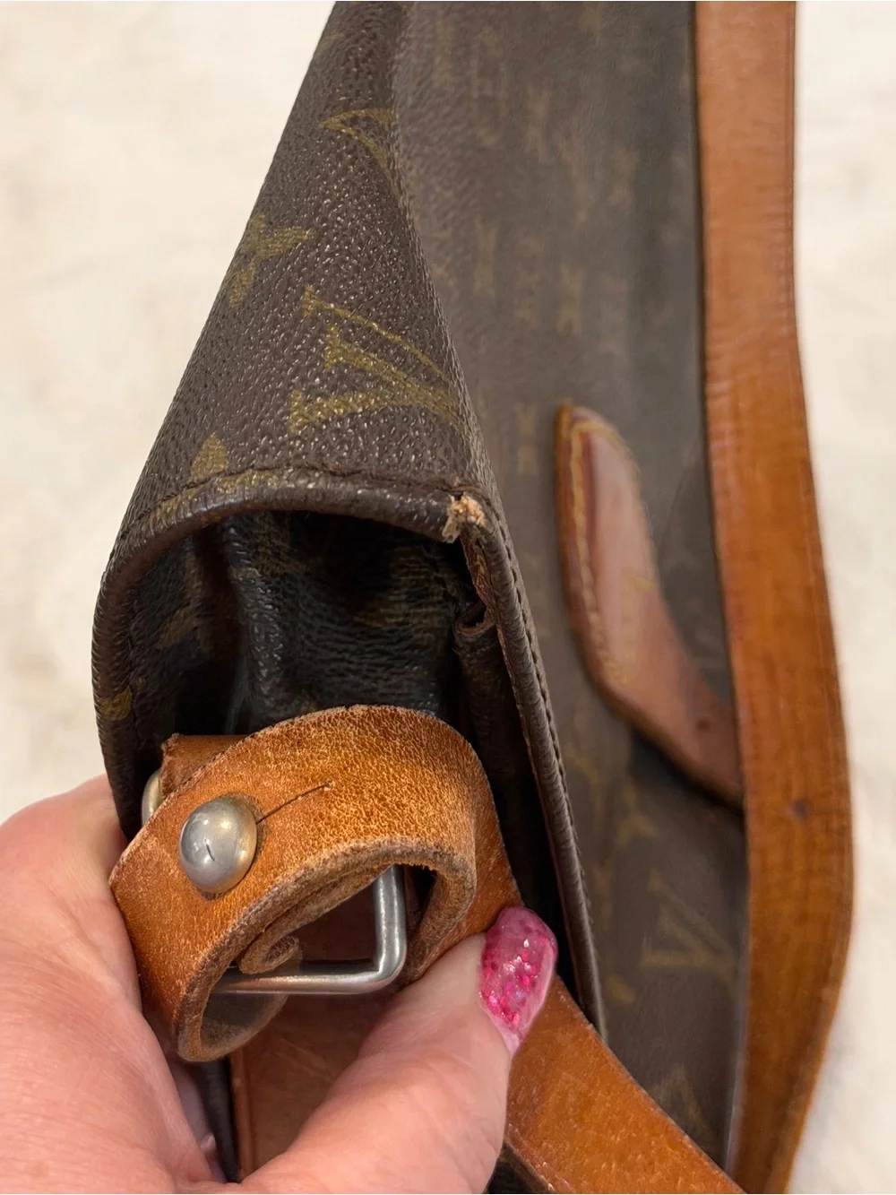 Louis Vuitton Monogram Cartouchiere GM Crossbody Bag Vintage LV Messenger Purse